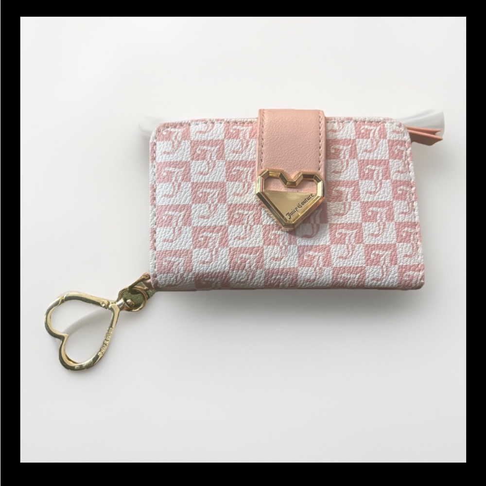 Juicy Couture blush pink Patterned Heart Accent Wallet Keyholder